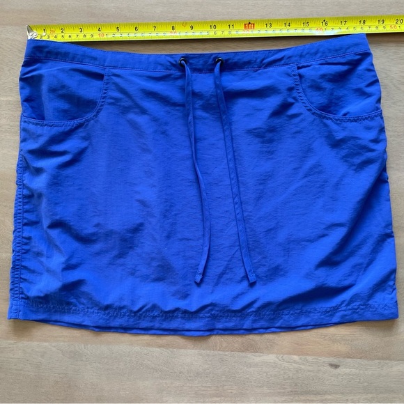 L.L. Bean Women's Blue Nylon Mini Skirt - Picture 6 of 6